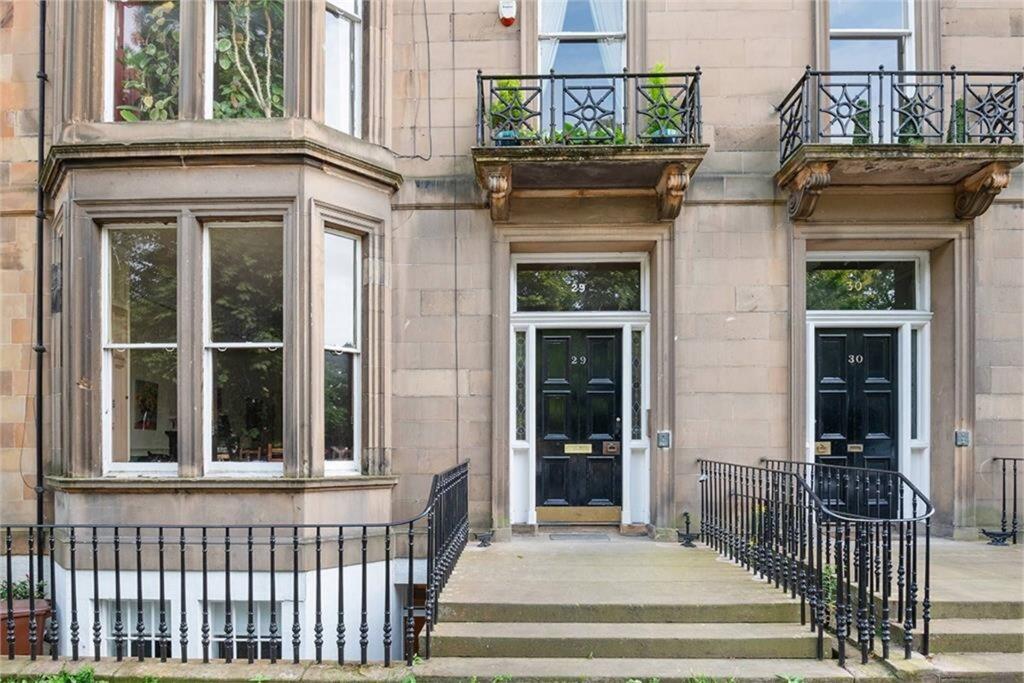 6 bed 1st Floor Flat for rent in Edinburgh. From The Flat Company