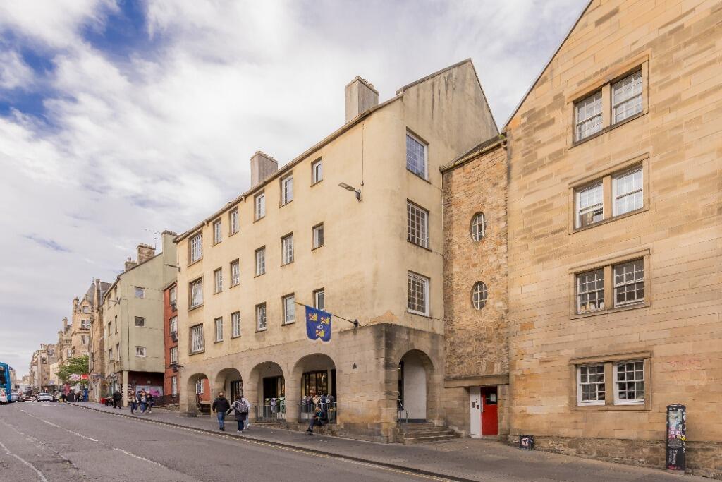 3 bed 1st Floor Flat for rent in Edinburgh. From The Flat Company