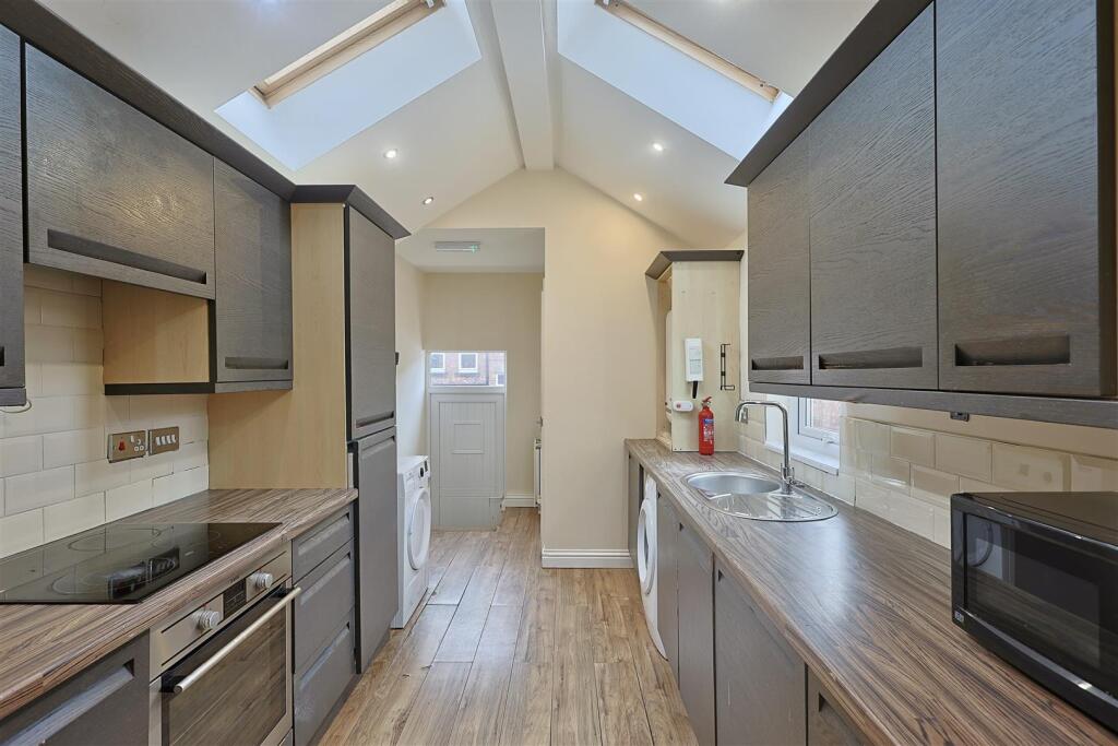 6 bed Annexe for rent in Newcastle upon Tyne. From Bowson - Jesmond
