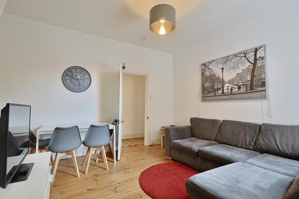 3 bed 1st Floor Flat for rent in Newcastle upon Tyne. From Bowson - Jesmond