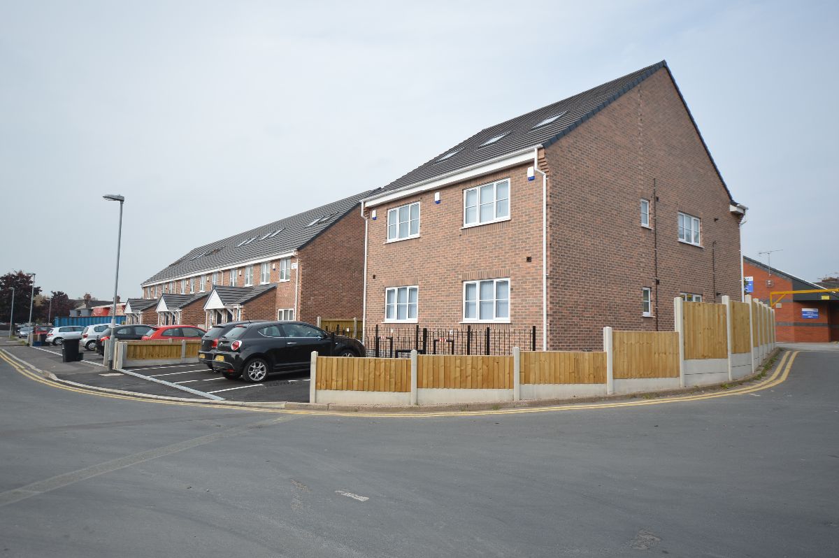2 bed Apartment for rent in Newcastle under Lyme. From Wards Property Management
