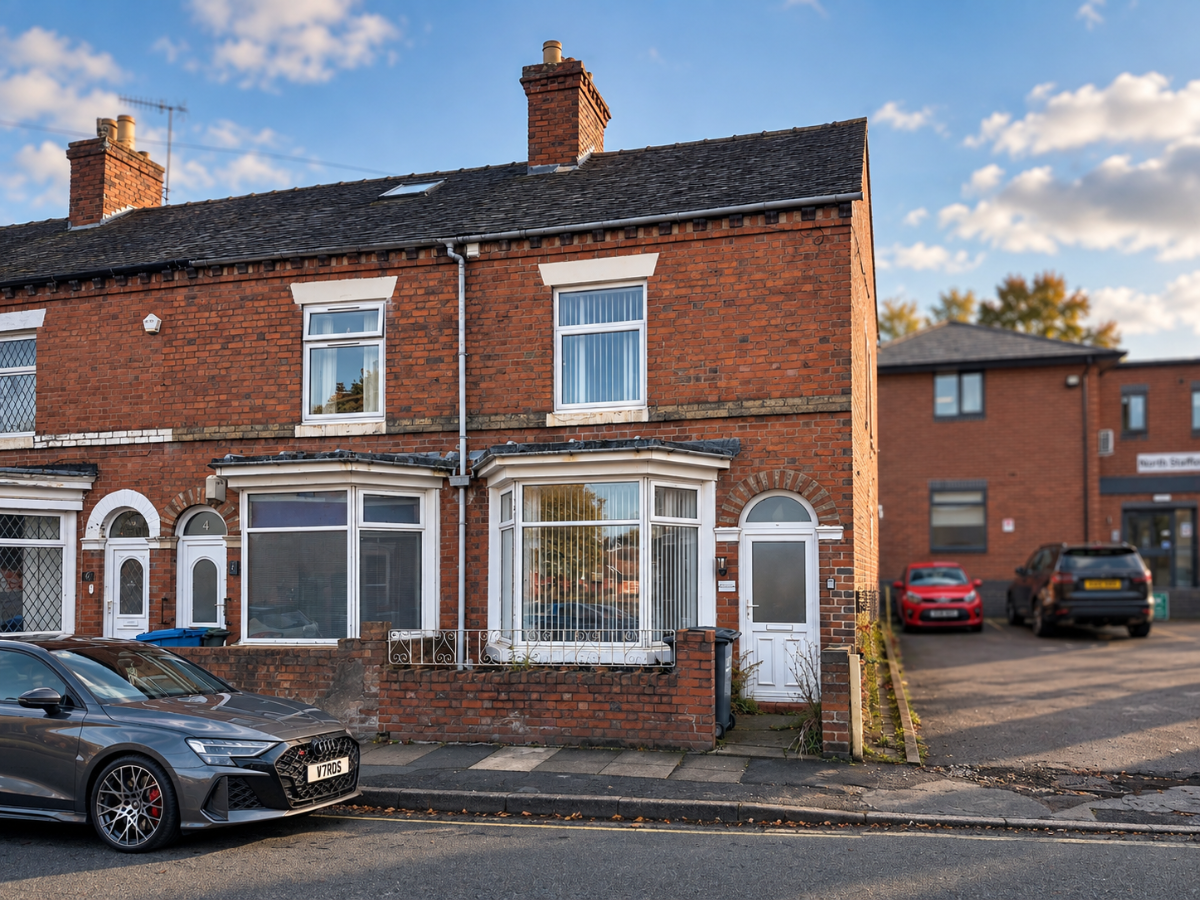4 bed Mid Terraced House for rent in Stoke-on-Trent. From Wards Property Management