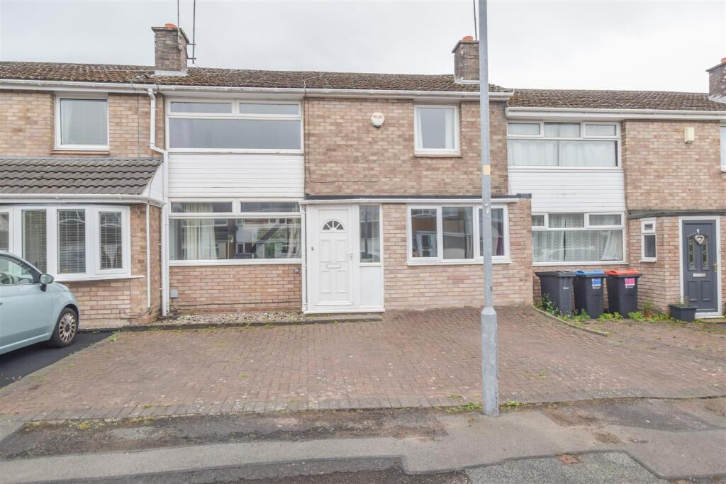 4 bed Mid Terraced House for rent in Neston. From Constables - Neston