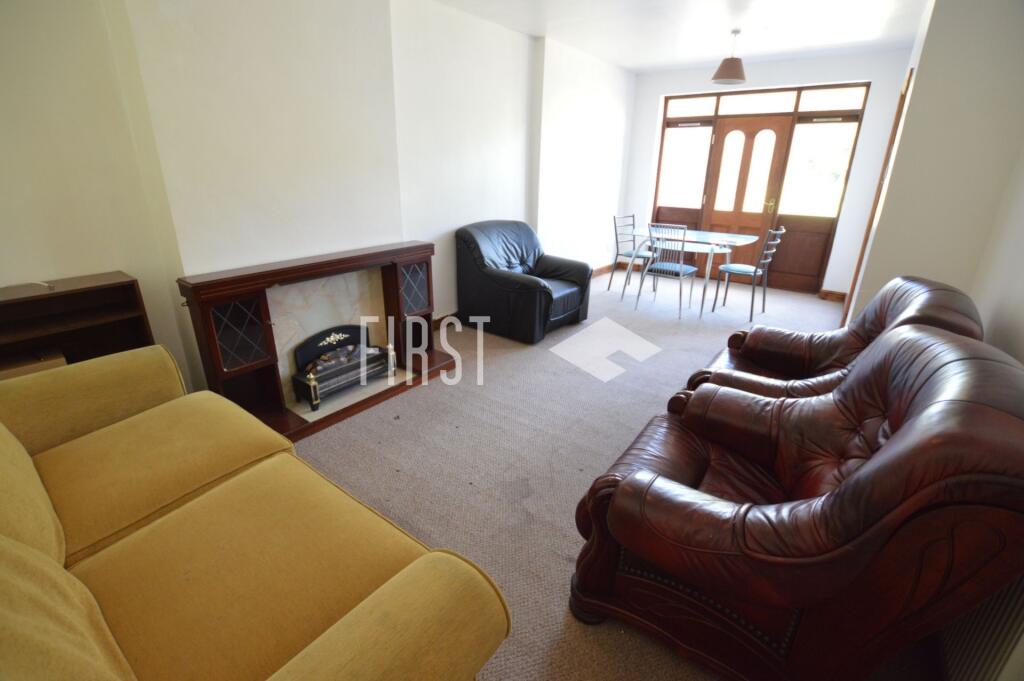 3 bed Semi Detached for rent in Stoughton. From First 4 Lettings - Leicester