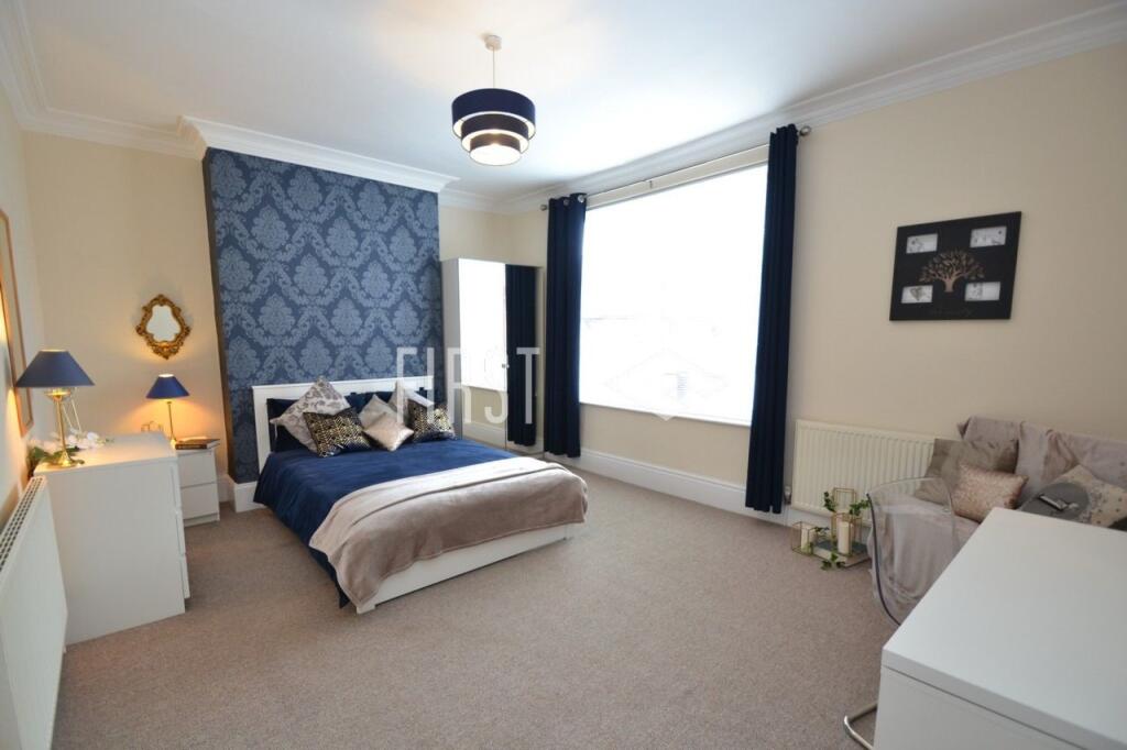 6 bed Mid Terraced House for rent in Stoughton. From First 4 Lettings - Leicester