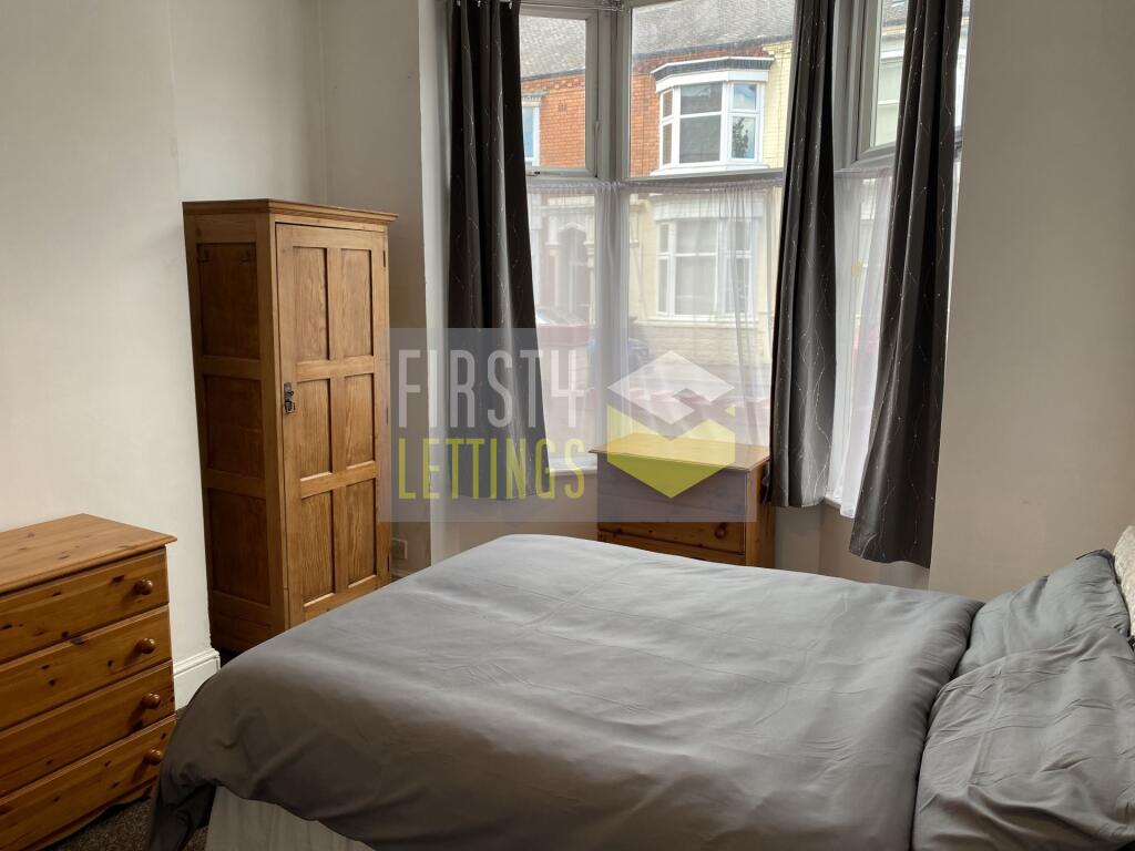 1 bed Mid Terraced House for rent in Leicester Forest East. From First 4 Lettings - Leicester