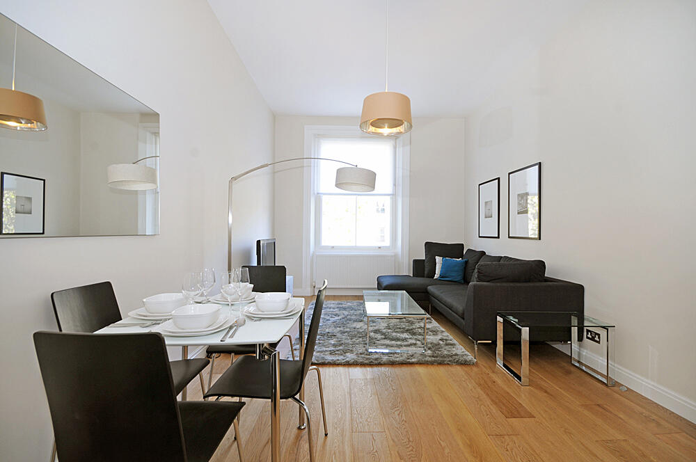 2 bed 1st Floor Flat for rent in Paddington. From Hellas-Helvetia - London