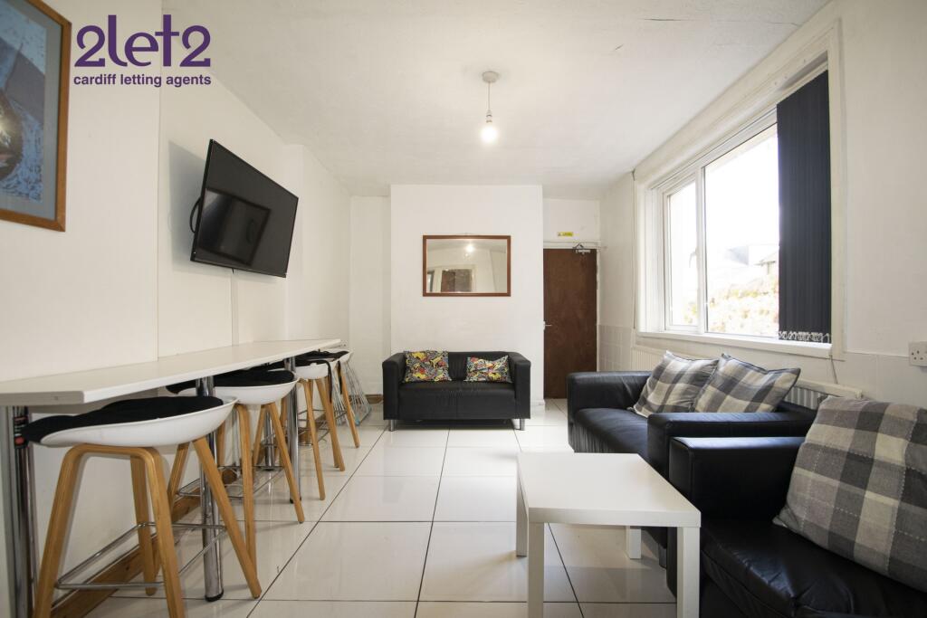 7 bed Detached for rent in Cardiff. From 2 Let 2 - Cardiff