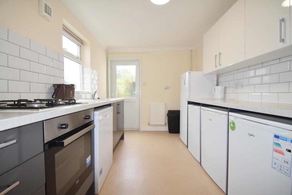 4 bed Detached for rent in Cardiff. From 2 Let 2 - Cardiff