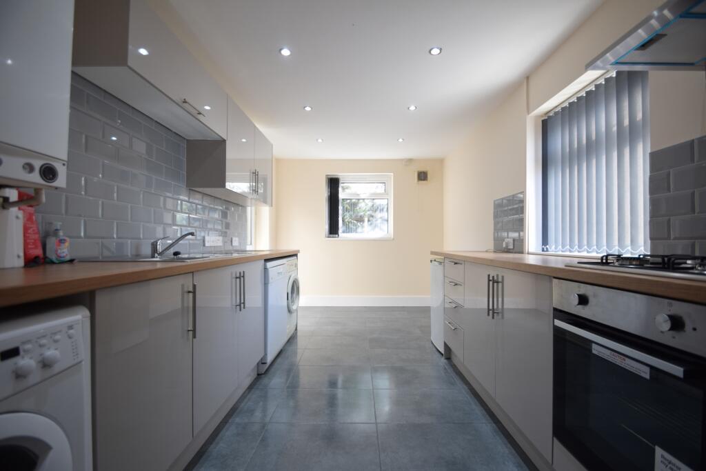 4 bed Detached for rent in Cardiff. From 2 Let 2 - Cardiff 4 bed Detached for rent in Cardiff. From 2 Let 2 - Cardiff