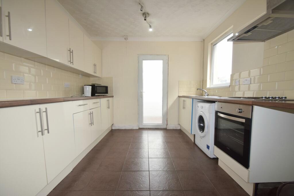 5 bed Detached for rent in Cardiff. From 2 Let 2 - Cardiff