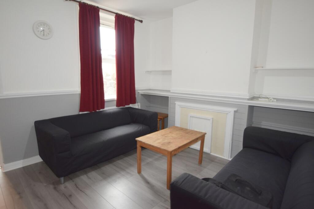 3 bed Detached for rent in Cardiff. From 2 Let 2 - Cardiff