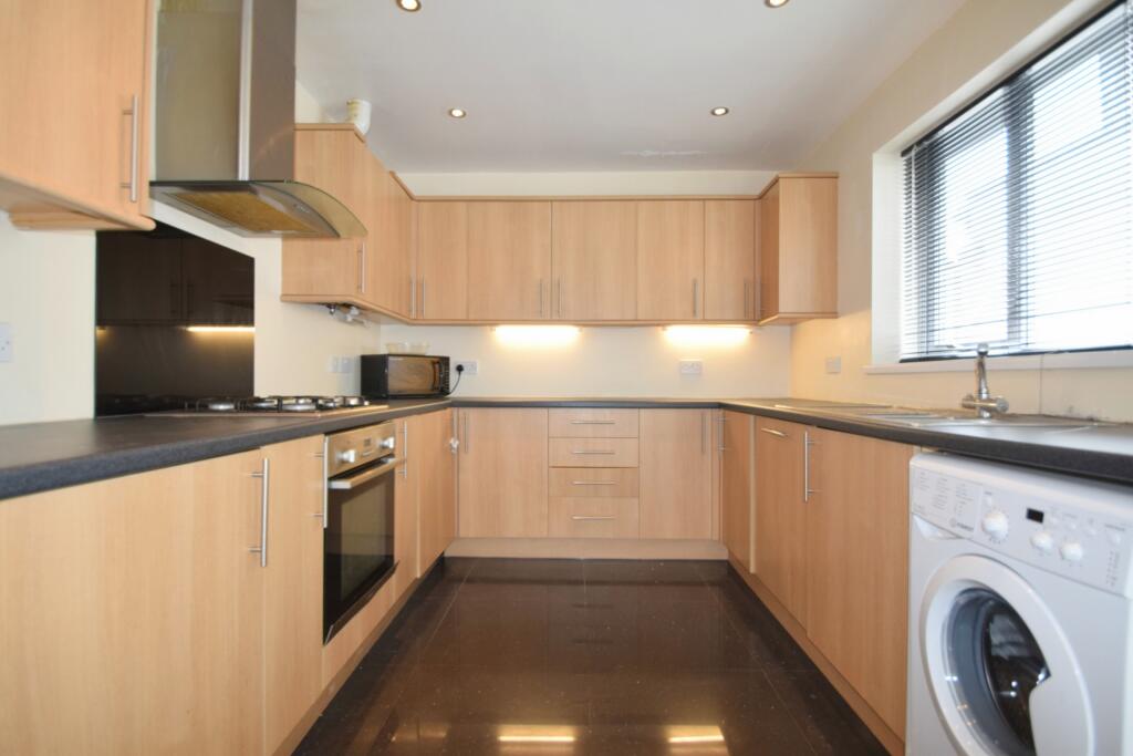 4 bed Detached for rent in Cardiff. From 2 Let 2 - Cardiff