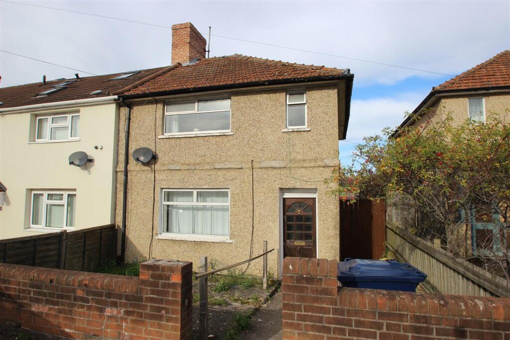 4 bed Detached for rent in Sandford-on-Thames. From North Oxford Property Service - Oxford