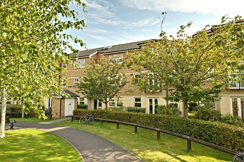 3 bed 1st Floor Flat for rent in Oxford. From North Oxford Property Service - Oxford 3 bed 1st Floor Flat for rent in Oxford. From North Oxford Property Service - Oxford