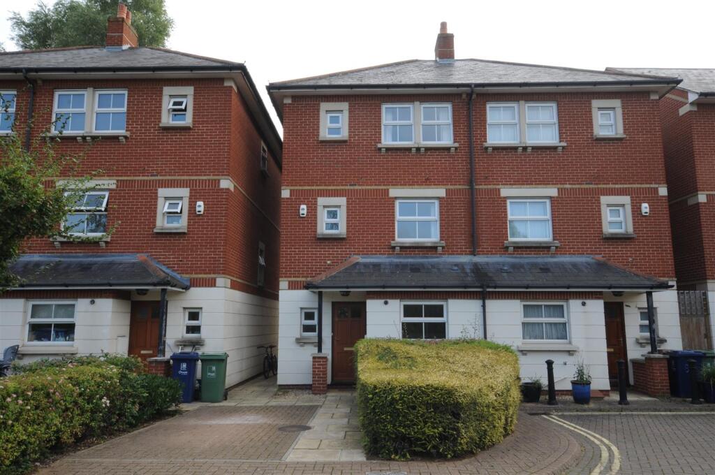 4 bed Detached for rent in Oxford. From North Oxford Property Service - Oxford 4 bed Detached for rent in Oxford. From North Oxford Property Service - Oxford