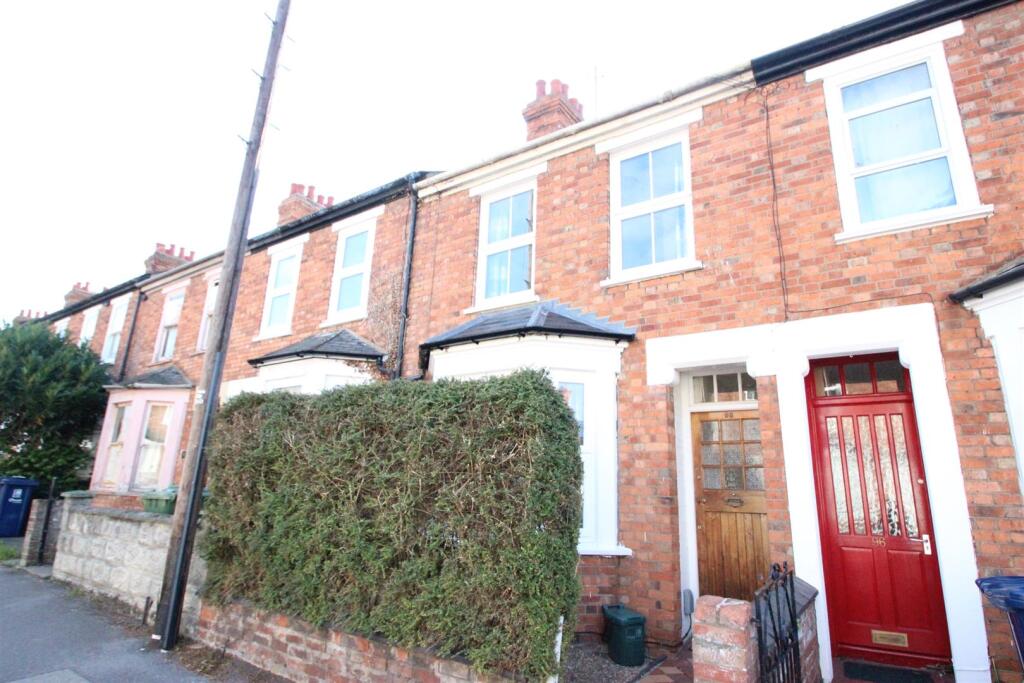 4 bed Detached for rent in Sandford-on-Thames. From North Oxford Property Service - Oxford