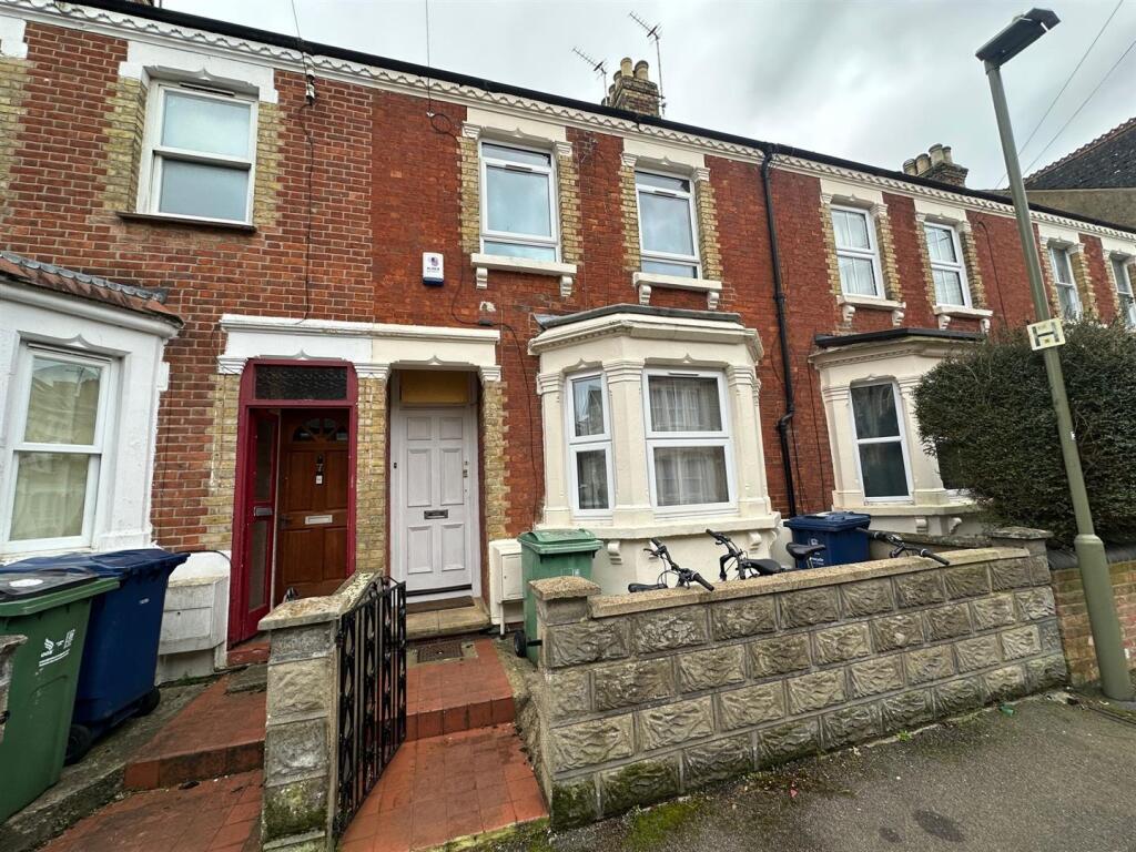 5 bed Detached for rent in Sandford-on-Thames. From North Oxford Property Service - Oxford