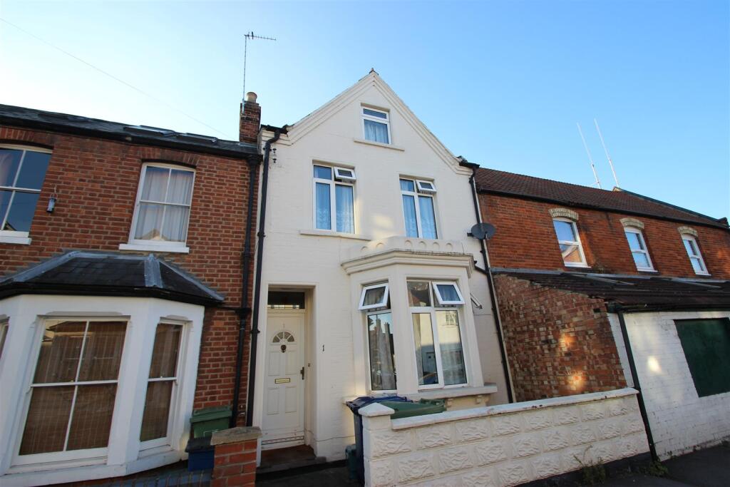 5 bed Detached for rent in Sandford-on-Thames. From North Oxford Property Service - Oxford 5 bed Detached for rent in Sandford-on-Thames. From North Oxford Property Service - Oxford