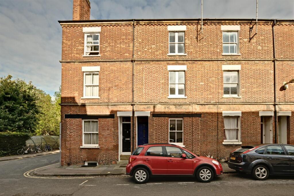 6 bed Detached for rent in Wolvercote. From North Oxford Property Service - Oxford