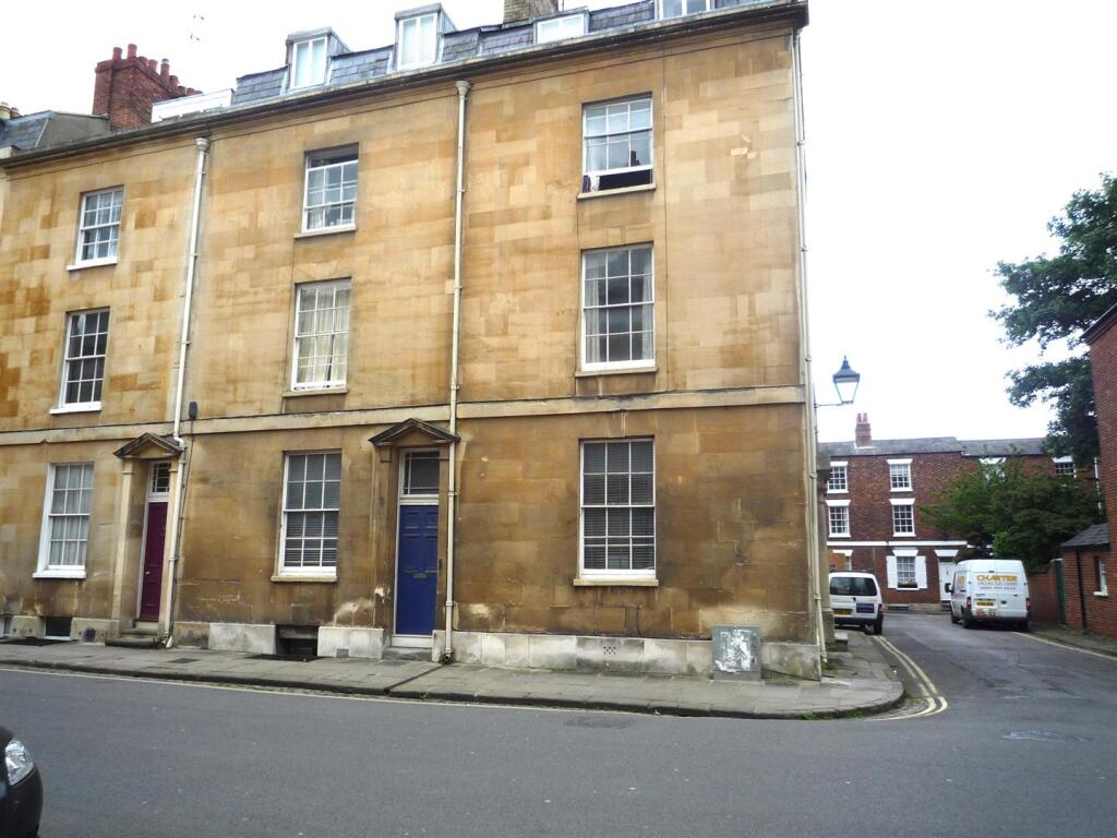4 bed 1st Floor Flat for rent in Oxford. From North Oxford Property Service - Oxford