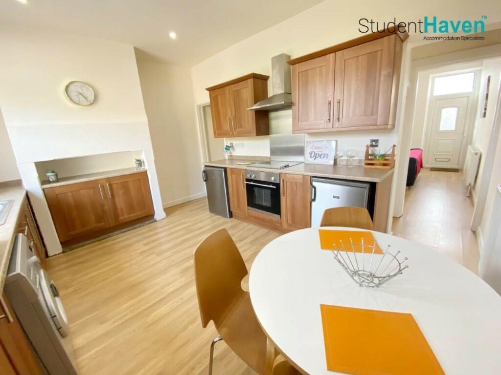 3 bed Mid Terraced House for rent in Kirkheaton. From Student Haven - Huddersfield