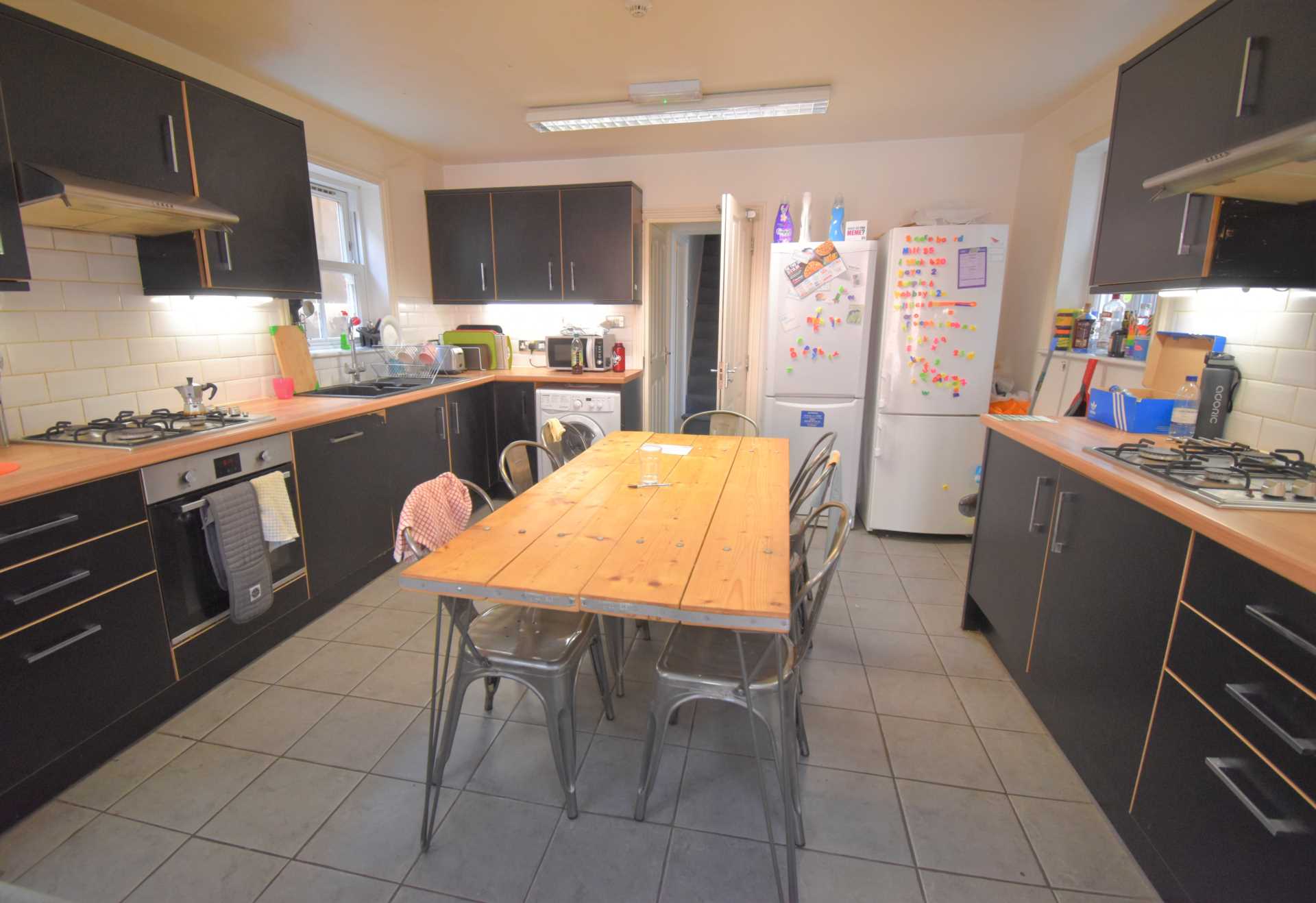 7 bed Mid Terraced House for rent in Reading. From Westgate Students