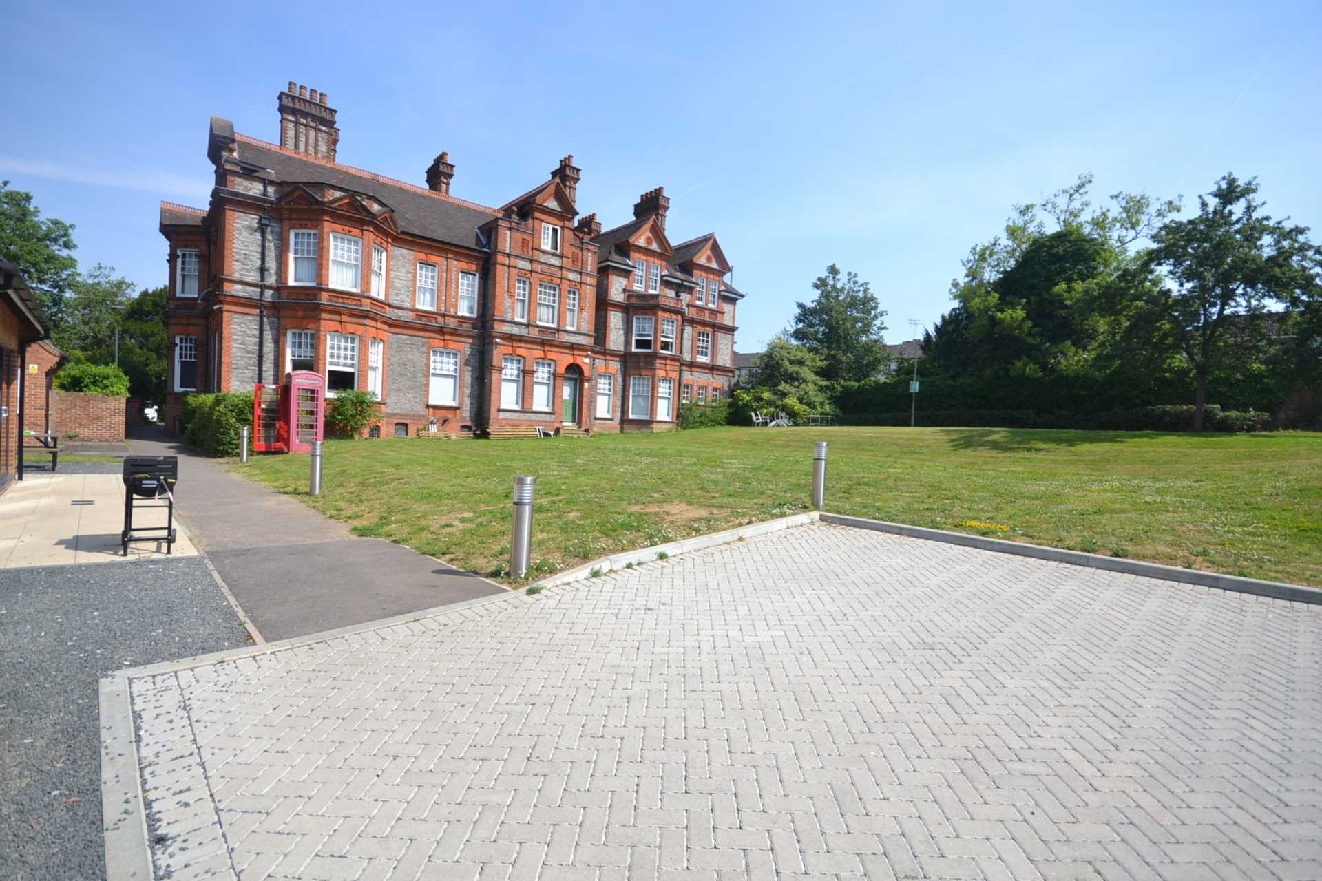 8 bed Mid Terraced House for rent in Reading. From Westgate Students 8 bed Mid Terraced House for rent in Reading. From Westgate Students