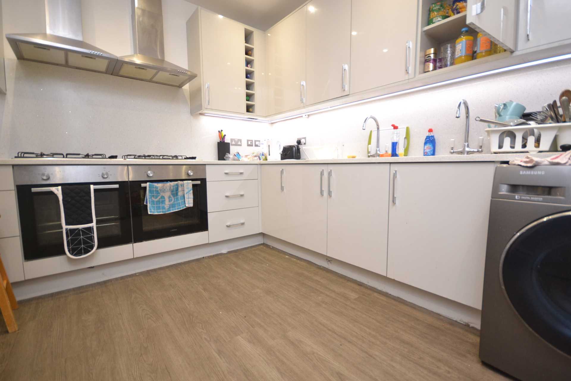 7 bed Mid Terraced House for rent in Reading. From Westgate Students