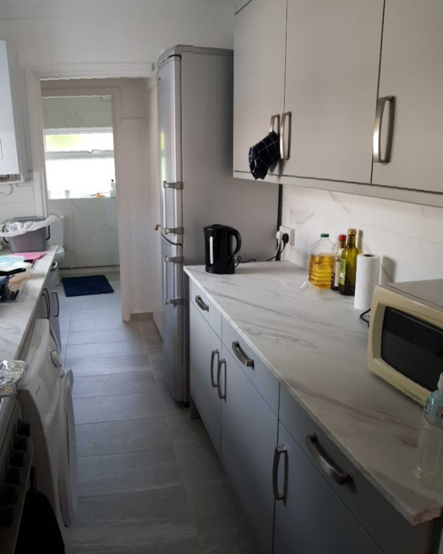 3 bed Mid Terraced House for rent in Reading. From Westgate Students