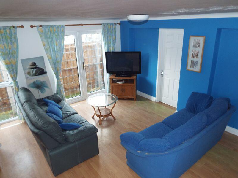 5 bed Mid Terraced House for rent in Birmingham. From Amber Court Lettings - Selly Oak