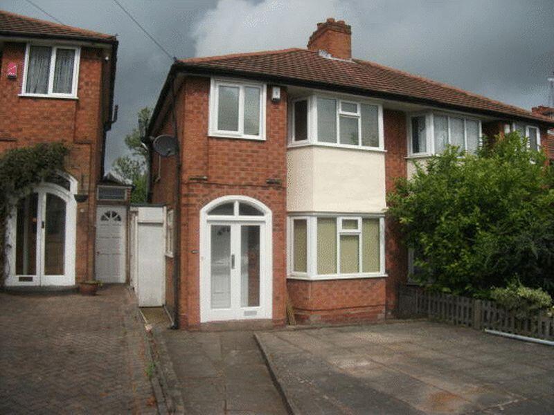 3 bed Semi Detached for rent in Birmingham. From Amber Court Lettings - Selly Oak
