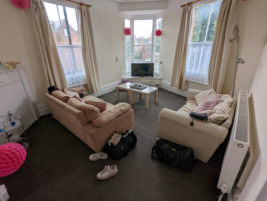 2 bed 1st Floor Flat for rent in Reading. From Cintra Estates - Reading