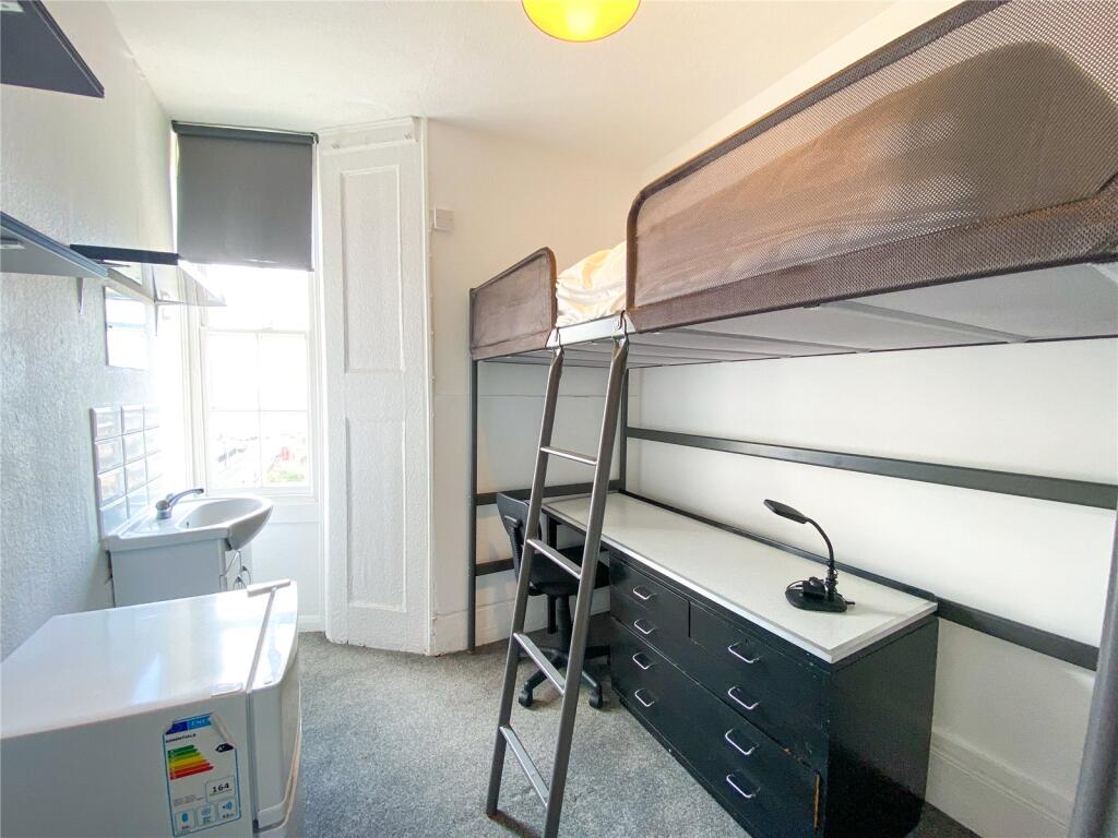 4 bed House Share for rent in Brighton and Hove. From Brand Vaughan - Student Lettings - Brighton 4 bed House Share for rent in Brighton and Hove. From Brand Vaughan - Student Lettings - Brighton