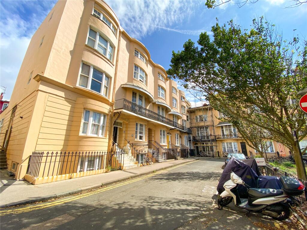 4 bed House Share for rent in Brighton and Hove. From Brand Vaughan - Student Lettings - Brighton