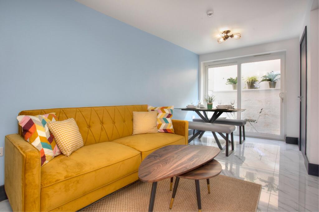 2 bed 1st Floor Flat for rent in Ovingdean. From Brand Vaughan - Student Lettings - Brighton