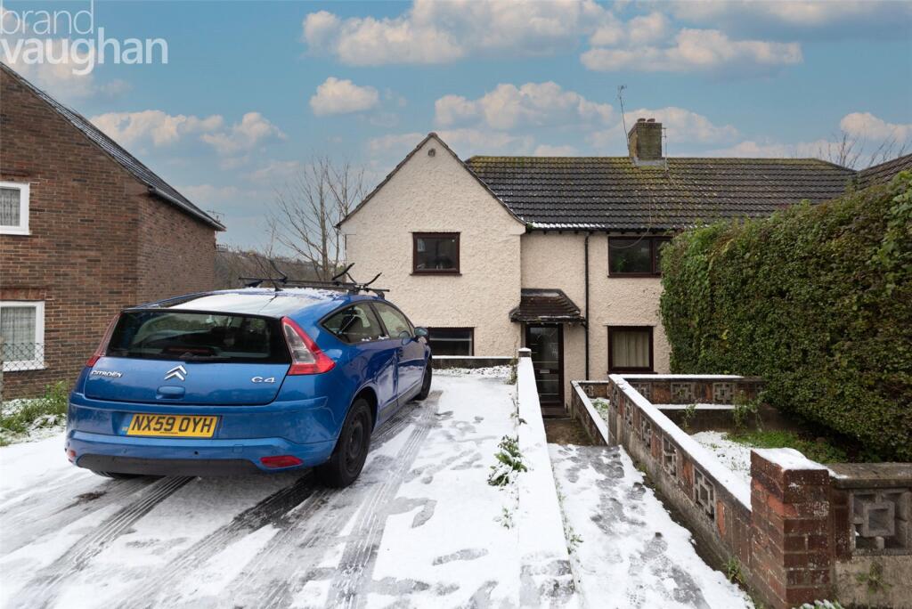 5 bed Semi Detached for rent in Ovingdean. From Brand Vaughan - Student Lettings - Brighton