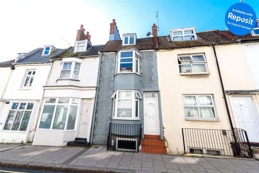 5 bed Mid Terraced House for rent in Ovingdean. From Brand Vaughan - Student Lettings - Brighton