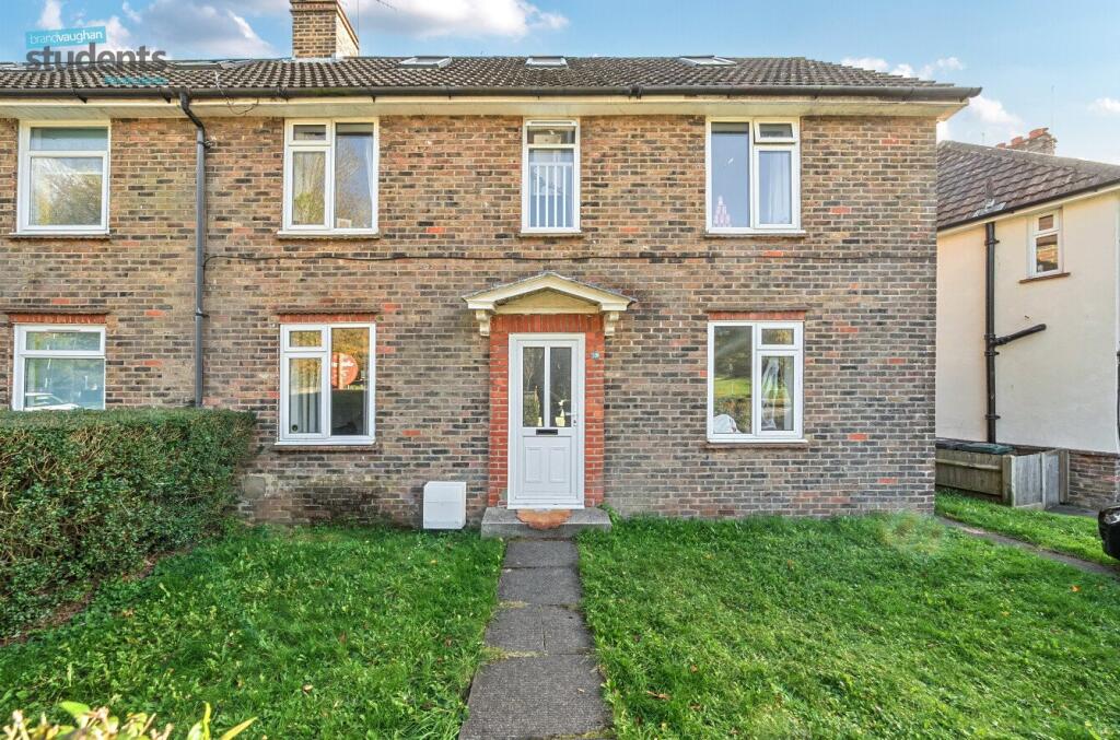 6 bed End of Terrace for rent in Falmer. From Brand Vaughan - Student Lettings - Brighton