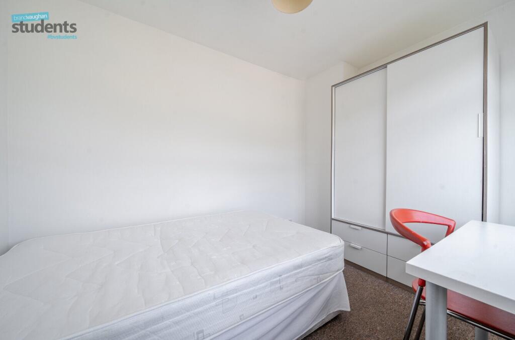 1 bed Semi Detached for rent in Ovingdean. From Brand Vaughan - Student Lettings - Brighton