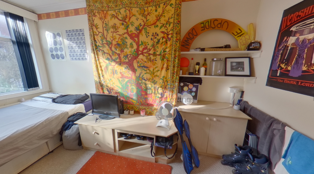 6 bed Mid Terraced House for rent in Leeds. From Big Blue Lettings - Leeds