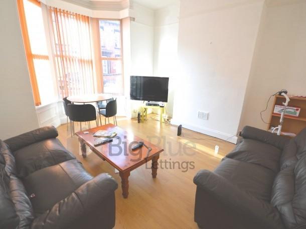 6 bed Mid Terraced House for rent in Leeds. From Big Blue Lettings - Leeds