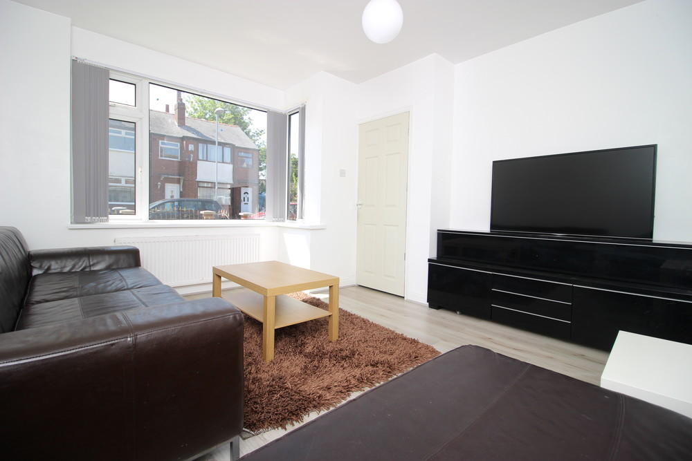 2 bed Mid Terraced House for rent in Leeds. From Big Blue Lettings - Leeds