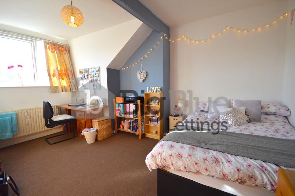 6 bed Mid Terraced House for rent in Leeds. From Big Blue Lettings - Leeds