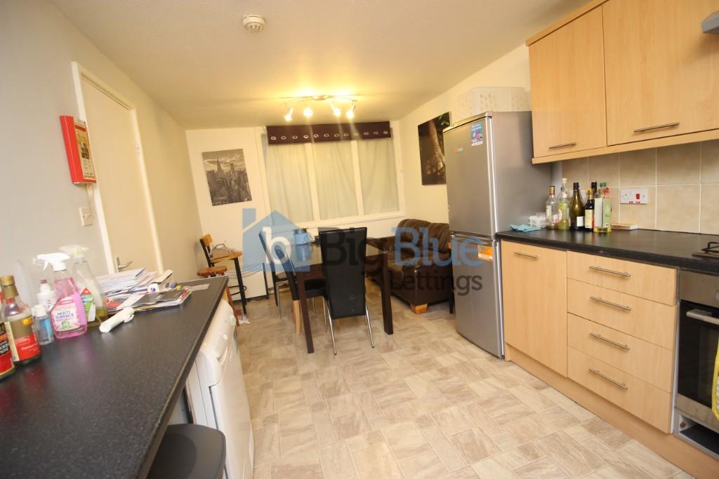 3 bed House Share for rent in Leeds. From Big Blue Lettings - Leeds