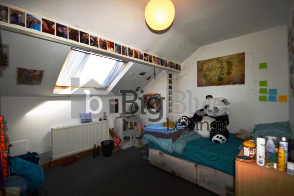 4 bed Mid Terraced House for rent in Leeds. From Big Blue Lettings - Leeds