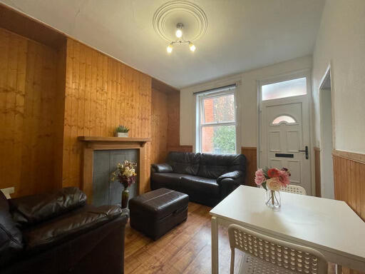 1 bed Mid Terraced House for rent in Leeds. From Big Blue Lettings - Leeds