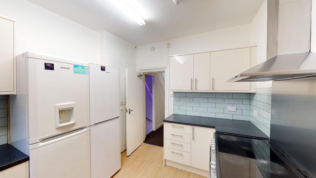 7 bed Detached for rent in Sheffield. From MBA Lettings & Property Management Ltd - Sheffield