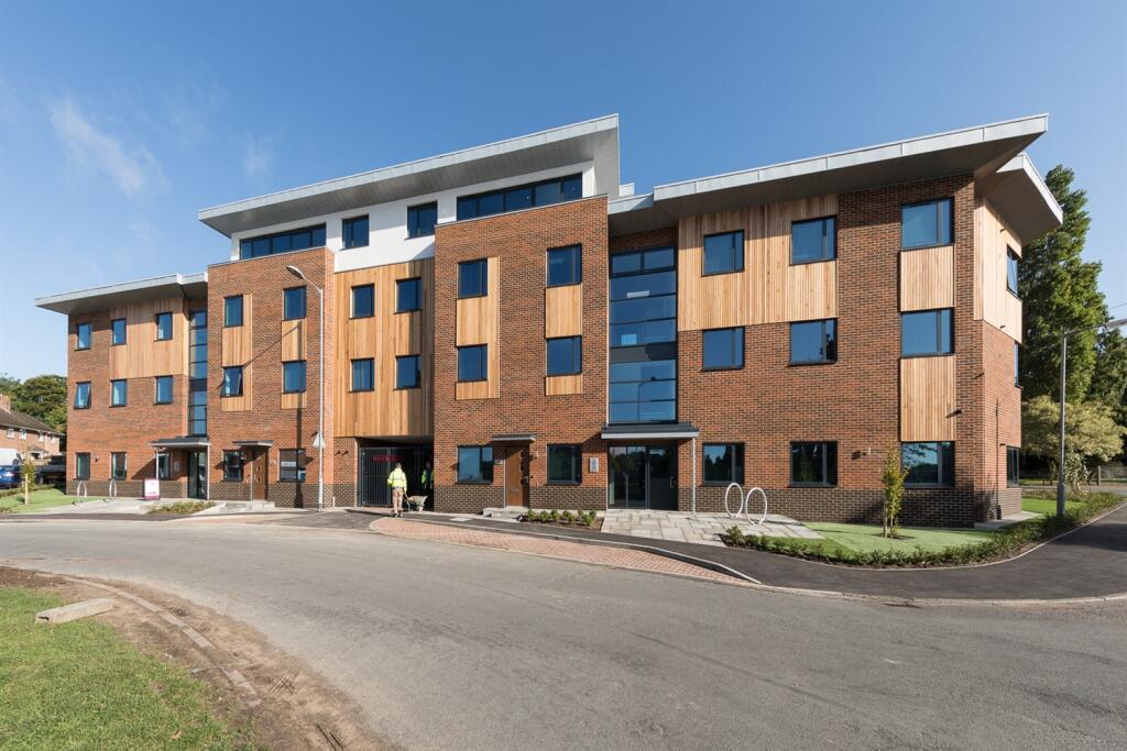 7 bed Apartment for rent in Norwich. From Carvels Lettings - Norwich