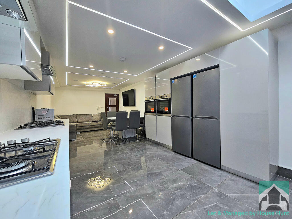 7 bed Detached for rent in Birmingham. From House Hunt - Birmingham 7 bed Detached for rent in Birmingham. From House Hunt - Birmingham